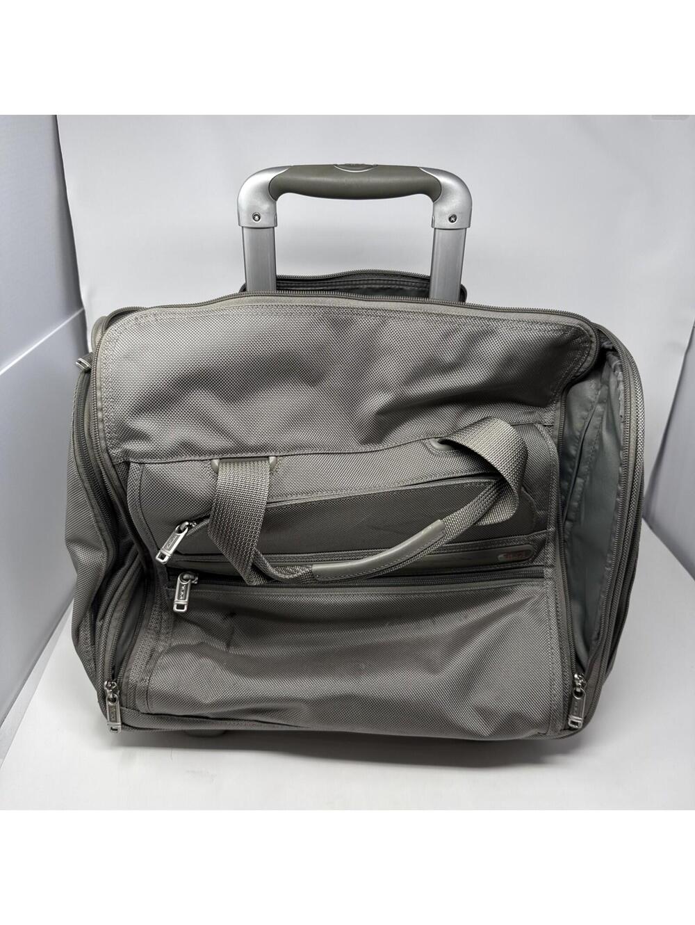 Silver Nylon Tumi Rolling Cary On Duffle Bag Luggage w/ Retractable Handle